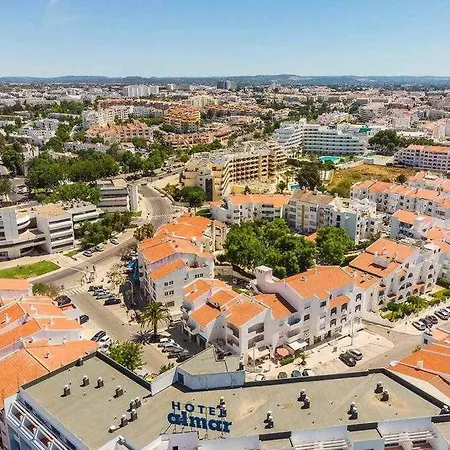 Town 2-bedroom Apartment Albufeira